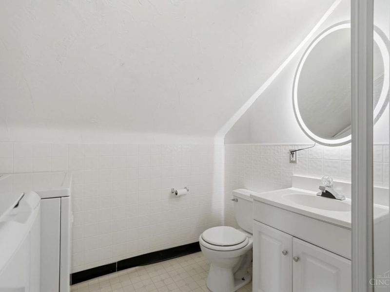 4235 Vine Street, Cincinnati, OH 45217 Photo 36