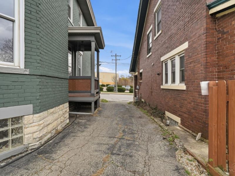 4235 Vine Street, Cincinnati, OH 45217 Photo 50