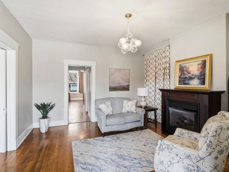 4235 Vine Street, Cincinnati, OH 45217 Photo 6