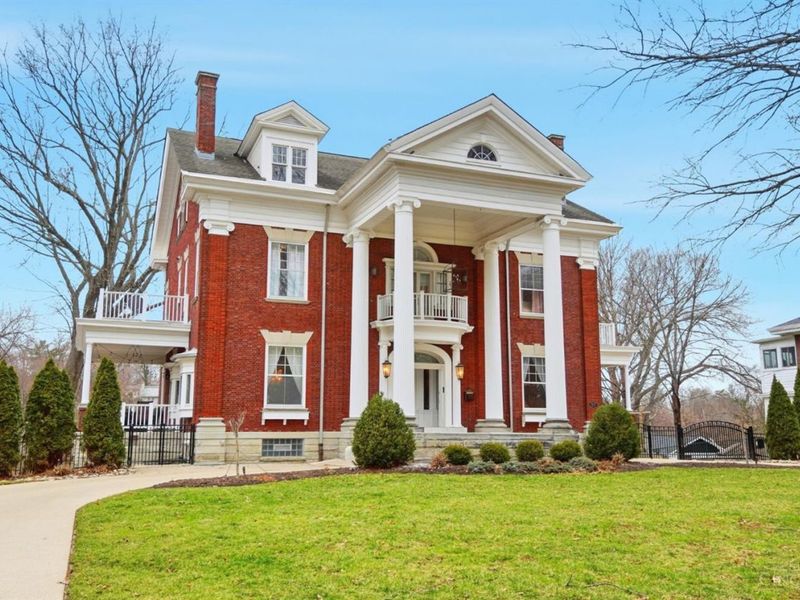 4009 Beechwood Avenue, Cincinnati, OH 45229 Photo 2