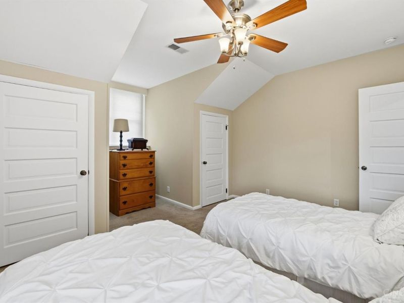 4009 Beechwood Avenue, Cincinnati, OH 45229 Photo 62