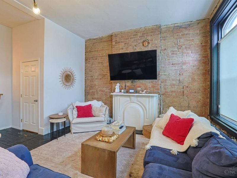 724 Main Street, Unit 5, Cincinnati, OH 45202 Photo 6