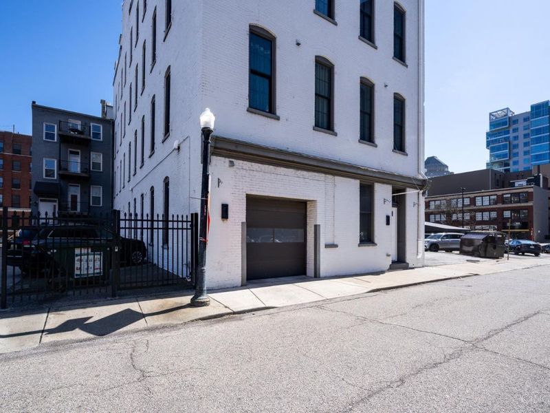 813 Broadway Street, Unit 101, Cincinnati, OH 45202 Photo 3