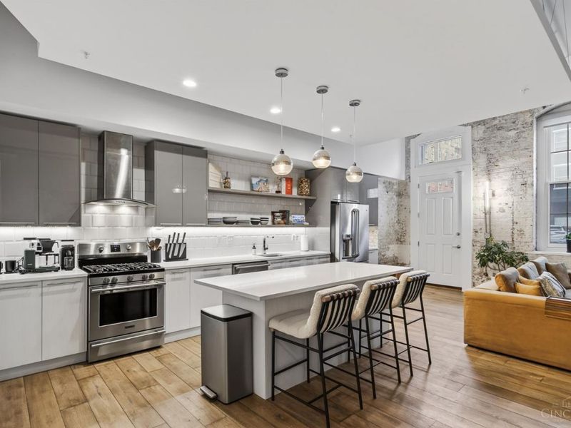 813 Broadway Street, Unit 101, Cincinnati, OH 45202 Photo 4