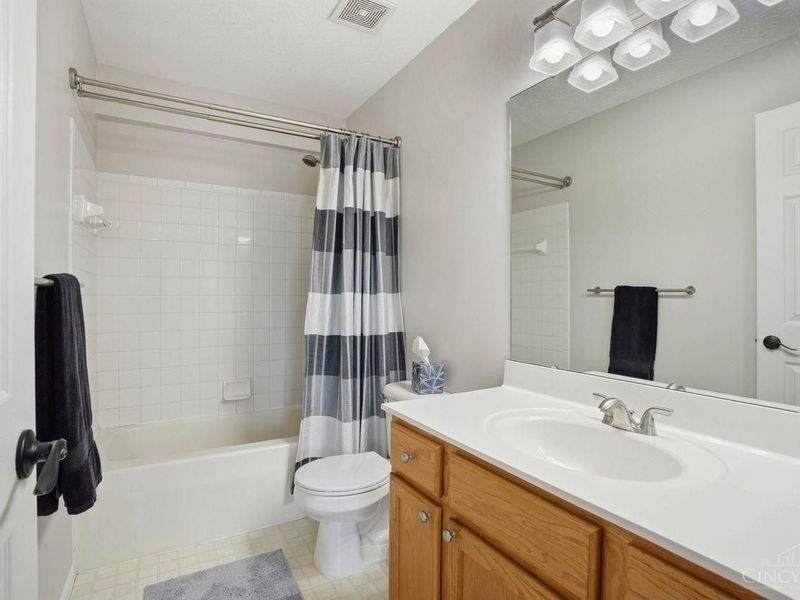 4202 E Village Drive, Mason, OH 45040 Photo 20