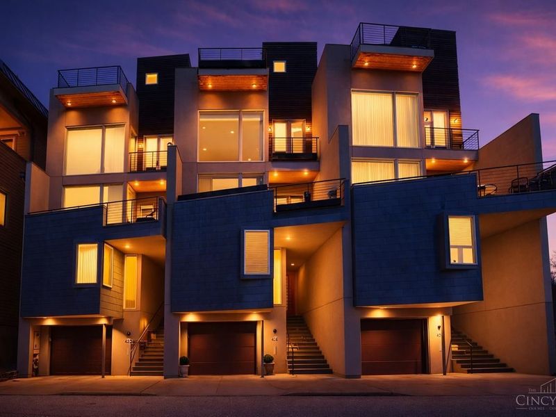 428 Oregon Street, Cincinnati, OH 45202 Photo 1