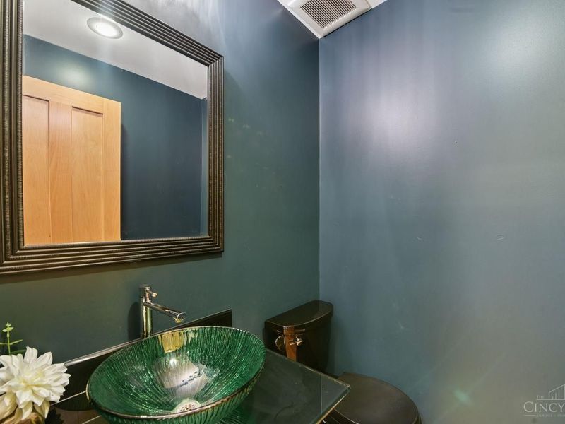 428 Oregon Street, Cincinnati, OH 45202 Photo 18