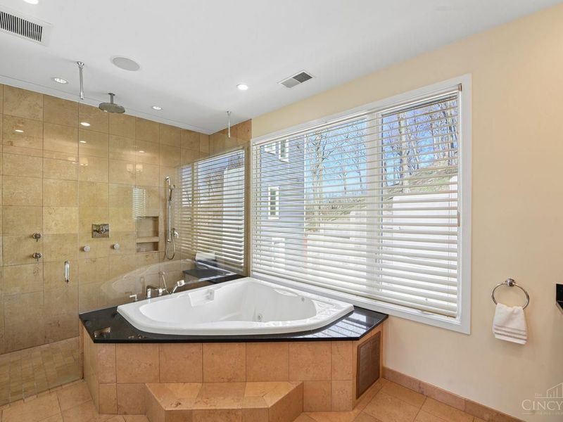 428 Oregon Street, Cincinnati, OH 45202 Photo 30