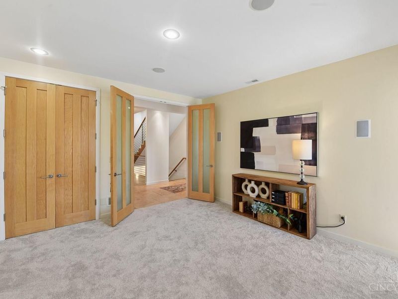 428 Oregon Street, Cincinnati, OH 45202 Photo 41