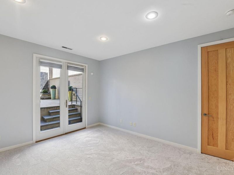 428 Oregon Street, Cincinnati, OH 45202 Photo 43