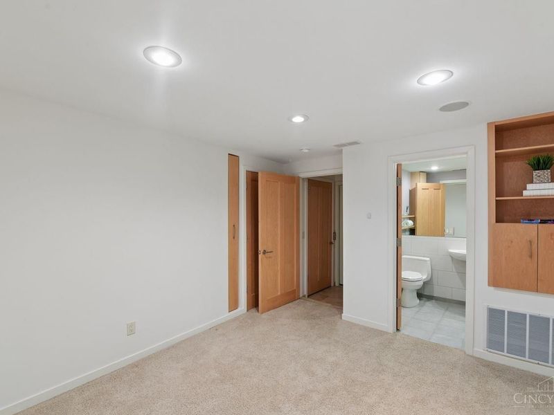 428 Oregon Street, Cincinnati, OH 45202 Photo 54