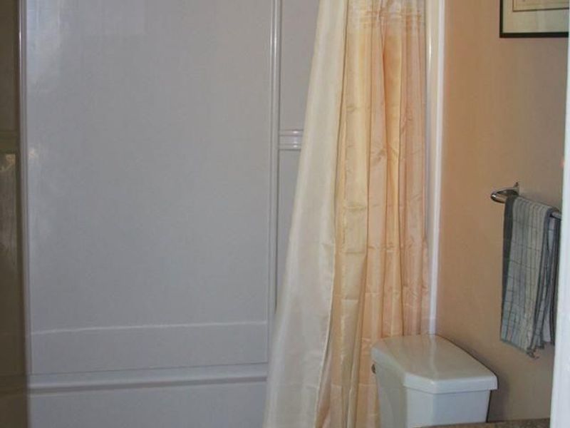 2373 Stratford Avenue, Cincinnati, OH 45219 Photo 14