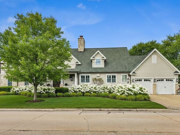 5345 Lawn Avenue , Western Springs, IL 60558