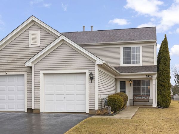 2924 Impressions Drive , Lake In The Hills, IL 60156