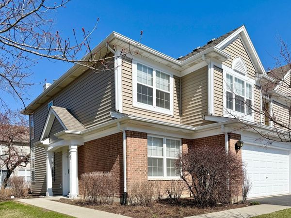 1560 E Baronet Lane , Palatine, IL 60074