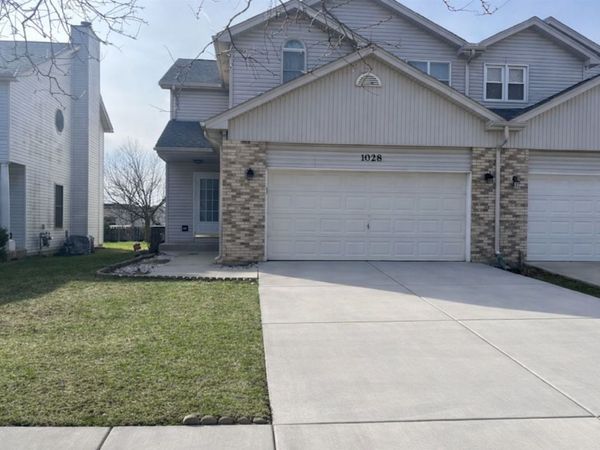 1028 Beninford Lane , Westmont, IL 60559