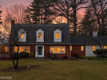 757 N Gulley Road, Dearborn Heights, MI 48127