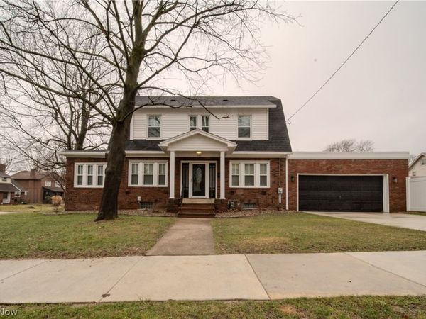 204 Morningview Avenue , Akron, OH 44305