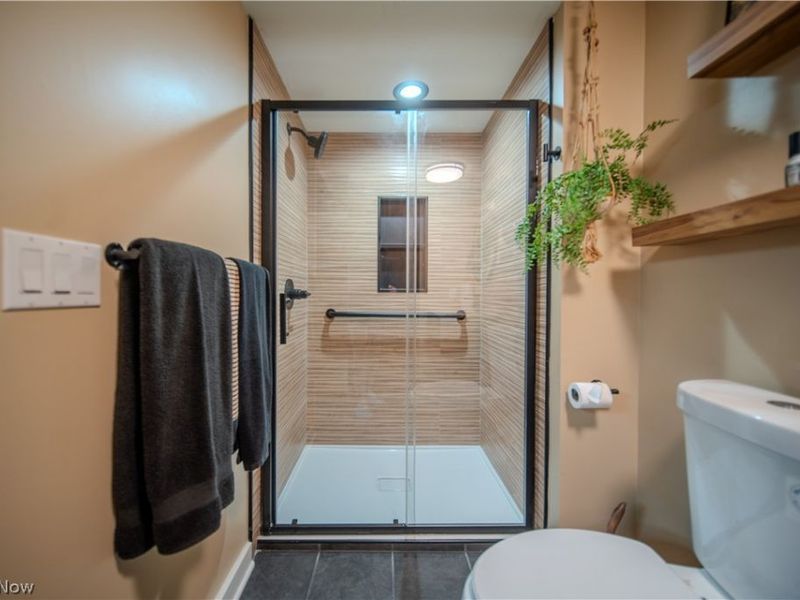 204 Morningview Avenue, Akron, OH 44305 Photo 17