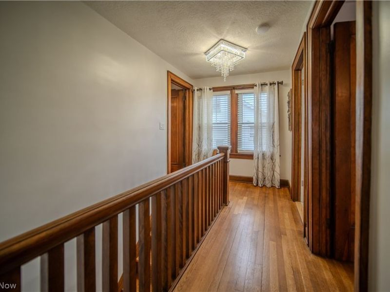 204 Morningview Avenue, Akron, OH 44305 Photo 18