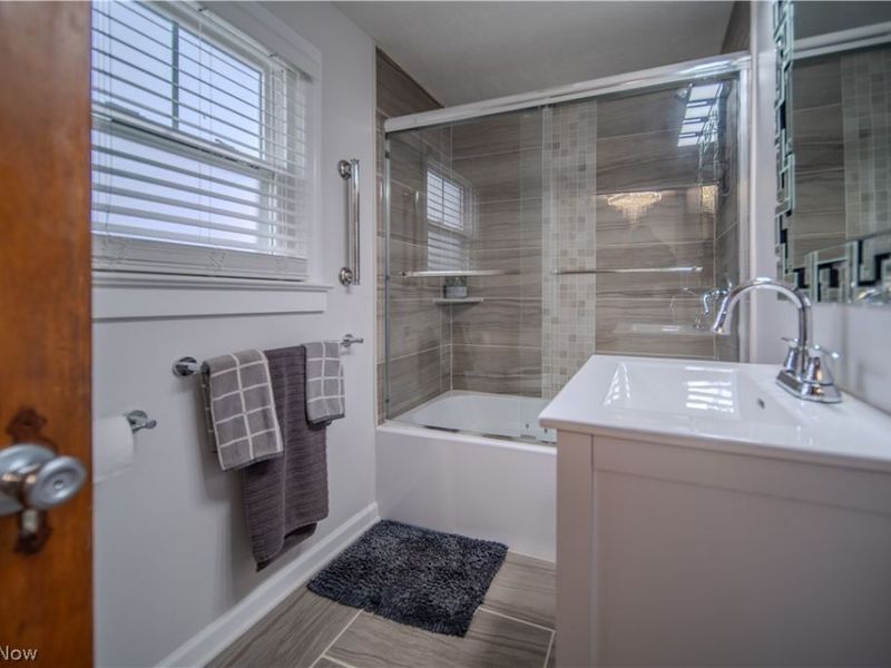 204 Morningview Avenue, Akron, OH 44305 Photo 21