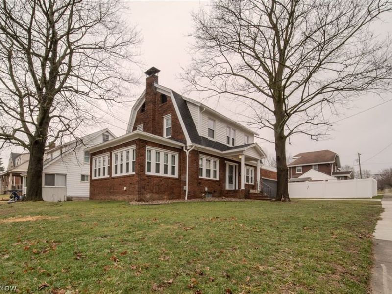 204 Morningview Avenue, Akron, OH 44305 Photo 3