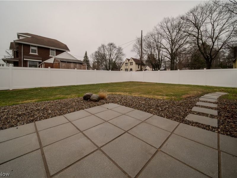 204 Morningview Avenue, Akron, OH 44305 Photo 31