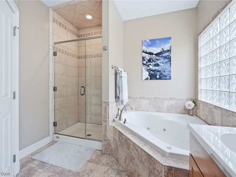 105 Muirfield Drive SE, Howland, OH 44484 Photo 31