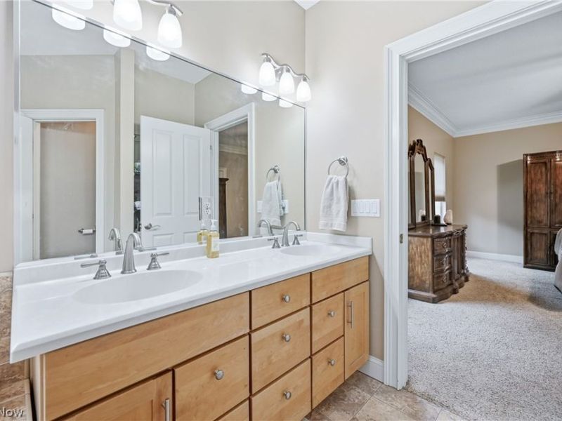 105 Muirfield Drive SE, Howland, OH 44484 Photo 32