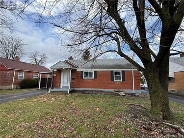 337 E Dorothy Lane, Kettering, OH 45419
