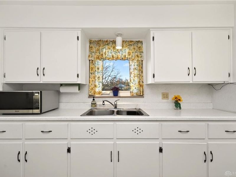 1237 Laurelwood Road, Kettering, OH 45409 Photo 13