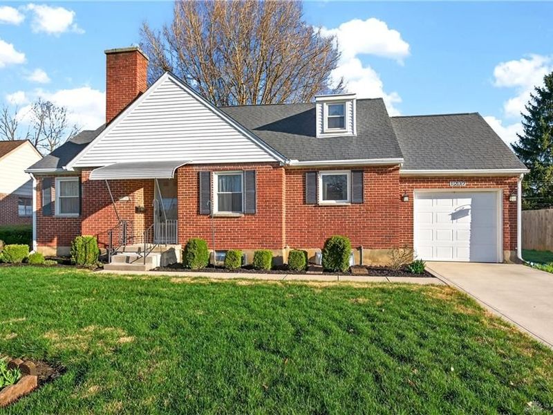 1237 Laurelwood Road, Kettering, OH 45409 Photo 2