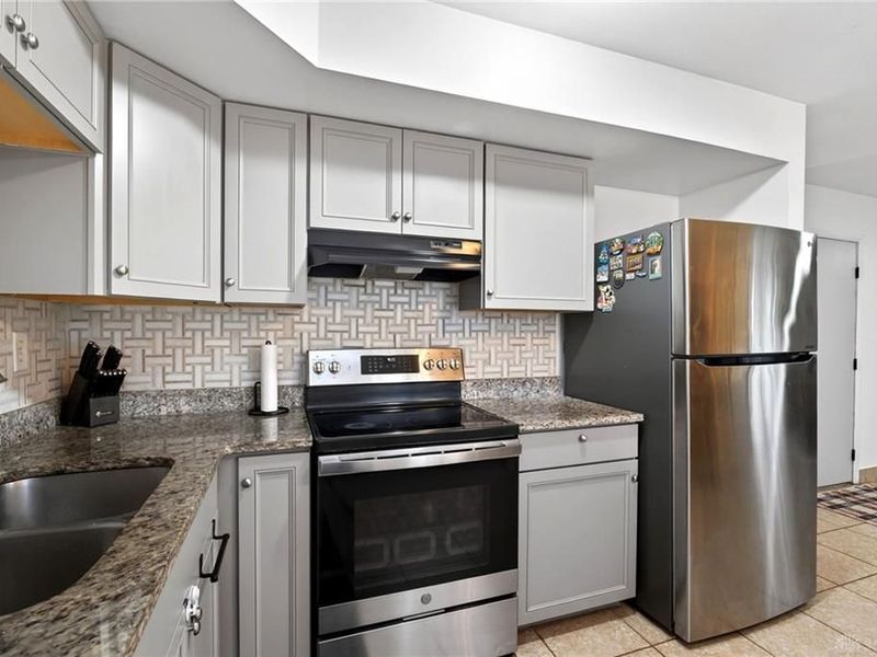 8063 Washington Park Drive, Miami Township, OH 45459 Photo 26