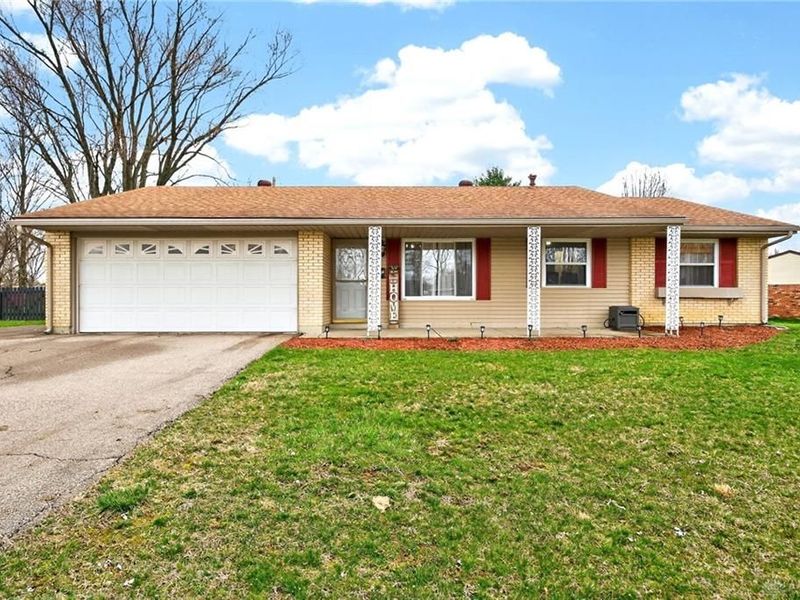 8063 Washington Park Drive, Miami Township, OH 45459 Photo 5