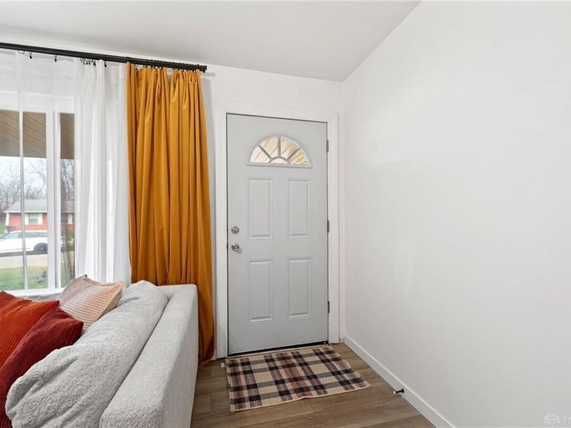 8063 Washington Park Drive, Miami Township, OH 45459 Photo 8