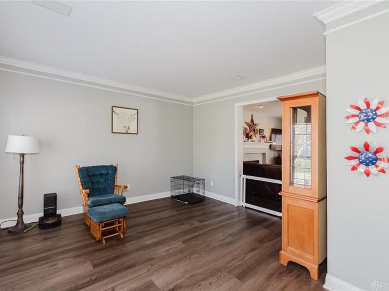 9729 Olde Georgetown Way, Centerville, OH 45458 Photo 5