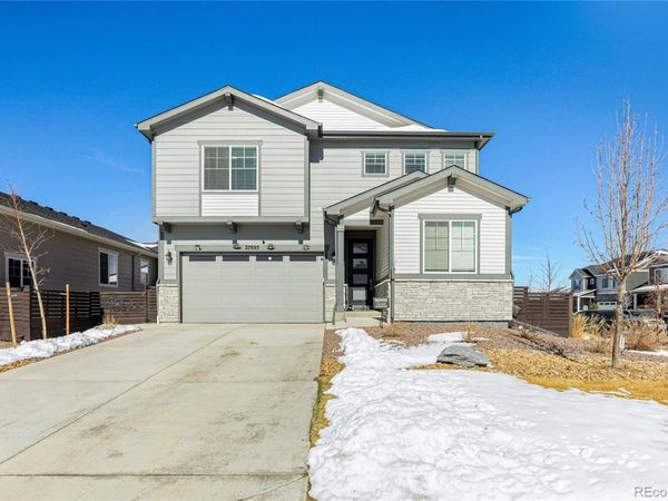 27695 E Byers Place, Aurora, CO 80018