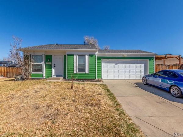 19583 E Buchanan Place , Aurora, CO 80011
