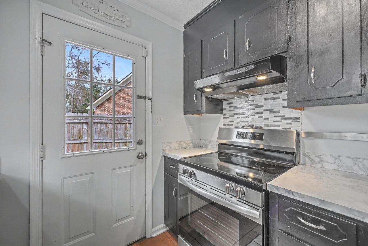 113 Pine Court Photo 11