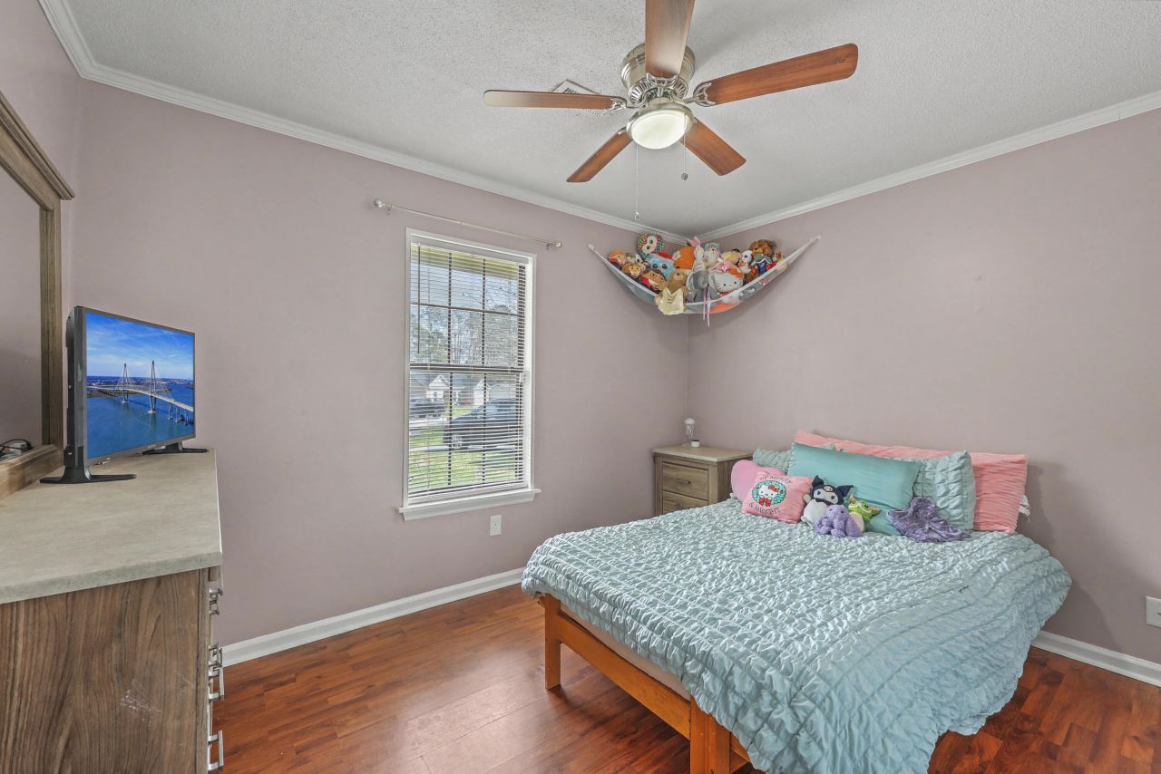 113 Pine Court Photo 15