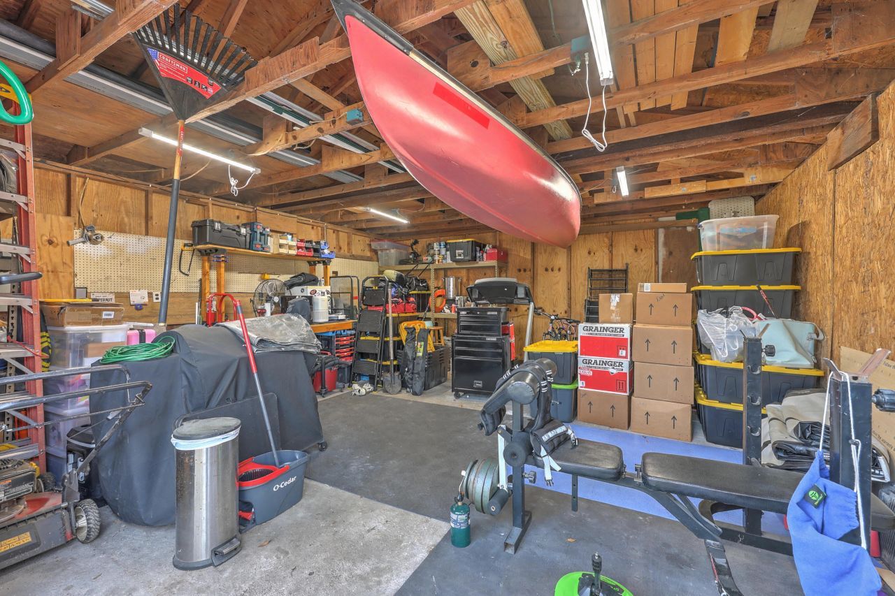 113 Pine Court Photo 22