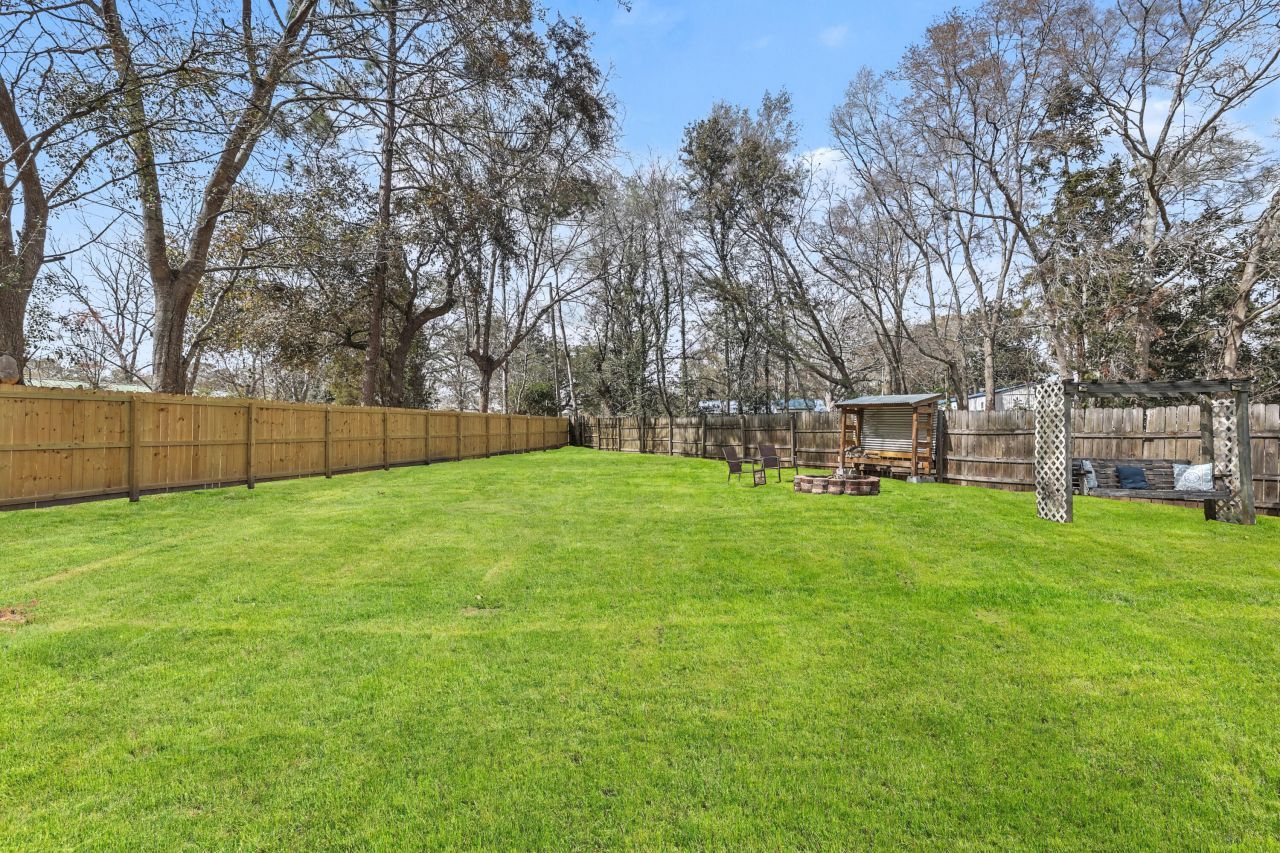 113 Pine Court Photo 23