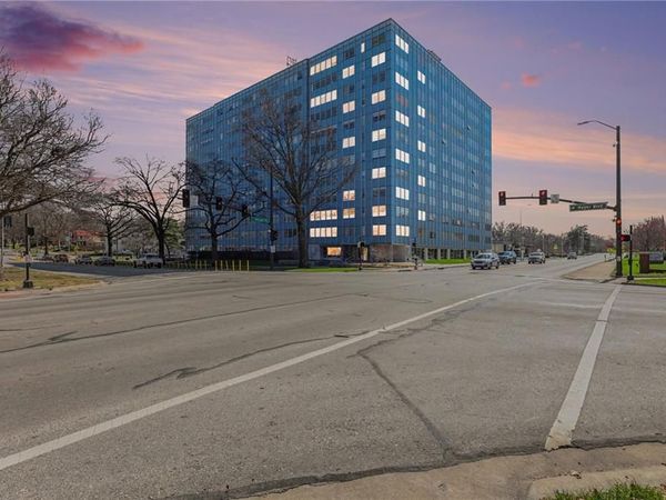 333 W Meyer Boulevard, Unit 514, Kansas City, MO 64113