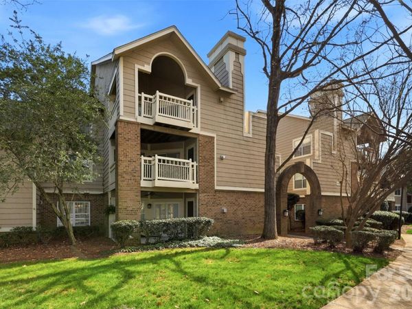 5007 Sharon Road , Unit P, Charlotte, NC 28210