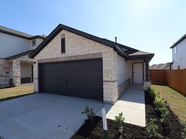 142 Big Banyan DR, Dripping Springs, TX 78620