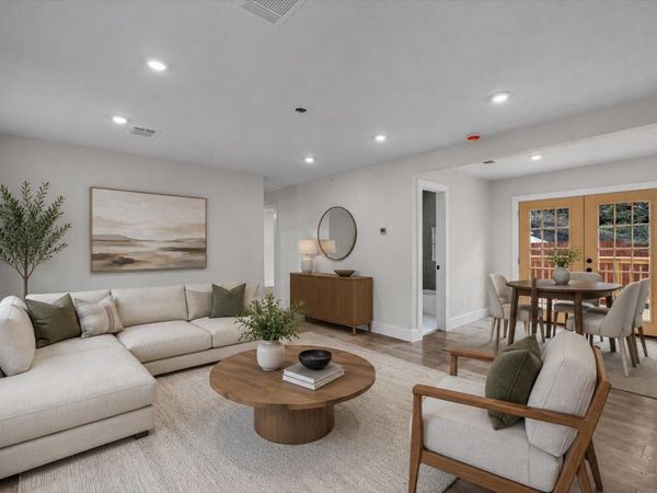 8801 Little Walnut DR, Austin, TX 78753