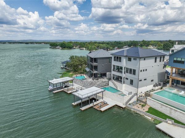 171 Pointview DR, Granite Shoals, TX 78654