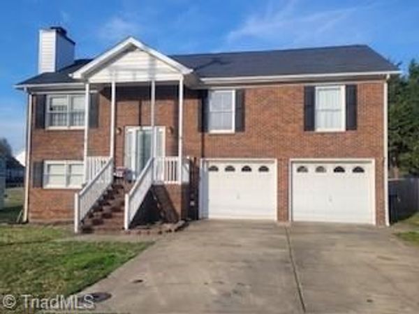 3904 Riverdale Drive, Greensboro, NC 27406
