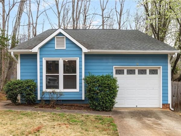 9 Dunnberry Court, Greensboro, NC 27455