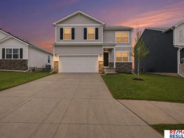20513 Swallowtail Street, Gretna, NE 68028
